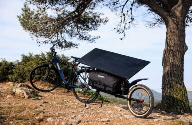 Vélo électrique : comment cette remorque solaire booste votre autonomie
