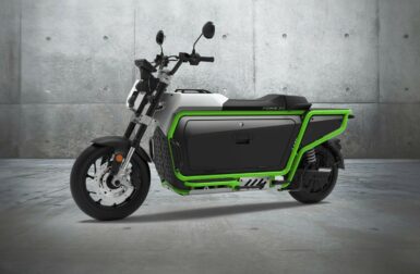 PNY présente la Ponie, la première moto cargo électrique