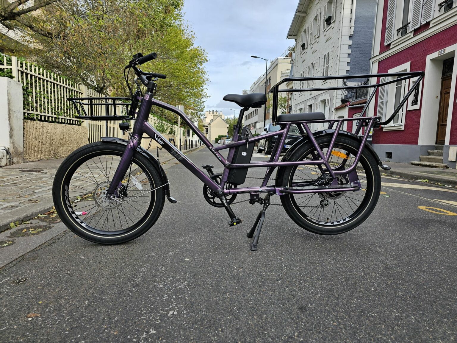 https://cdn.cleanrider.com/uploads/2023/11/Velair-Sandra-velo-longtail-electrique-2024-1536x1152.jpg