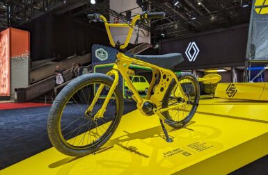 Salon de Genève 2024 : Renault surfe sur la vague électrique avec une motoneige et un vélo électrique