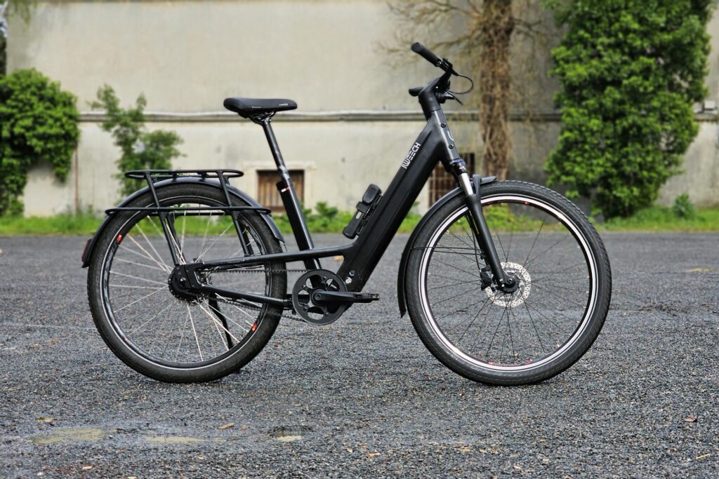 Test Iweech Promenade : que vaut ce vélo électrique français bourré de technologies ?