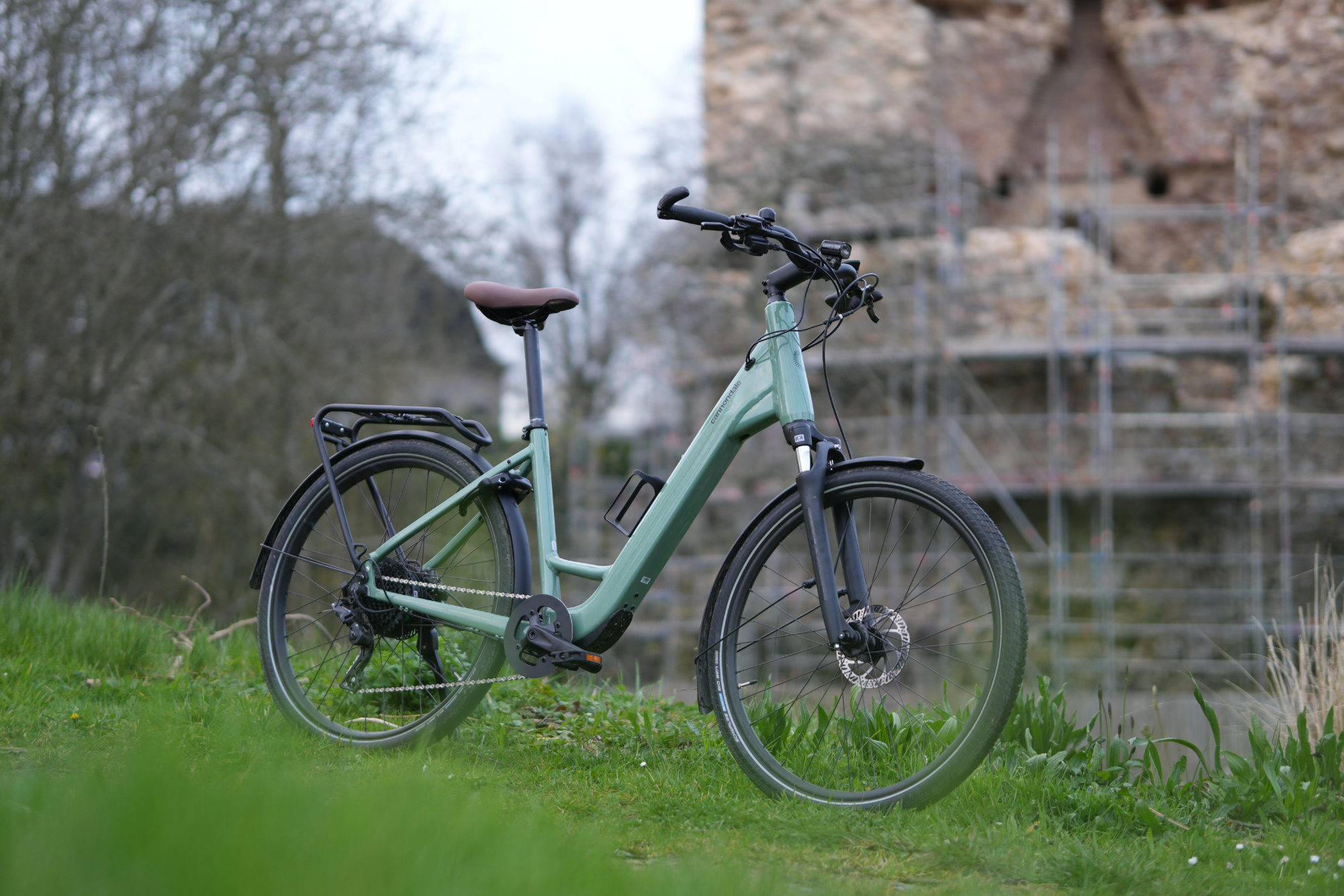 Test Cannondale Mavaro Neo SL abordable, cet élégant vélo urbain