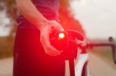 Trek CarBack : révolutionnaire, ce radar vélo surveille vos arrières