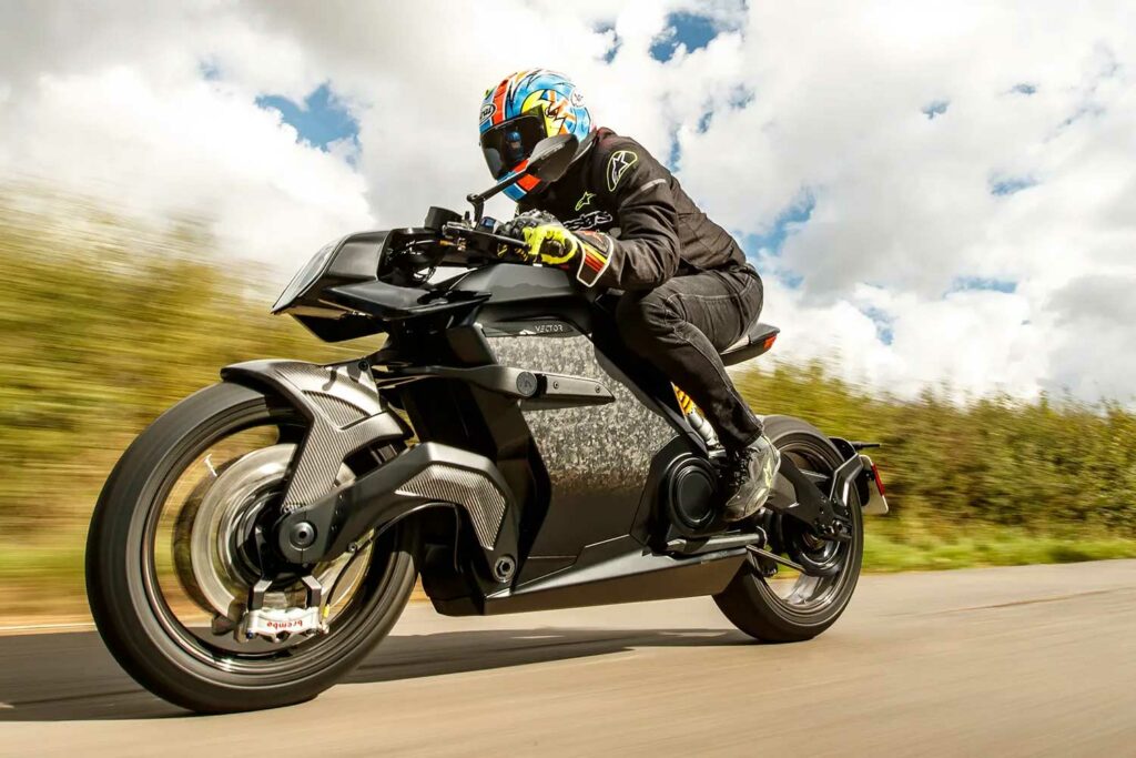 Arc Vector : nouvelle sortie de route pour cette moto électrique premium
