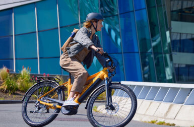 Endurants et puissants, les nouveaux vélos de ville Gazelle Medeo sont là