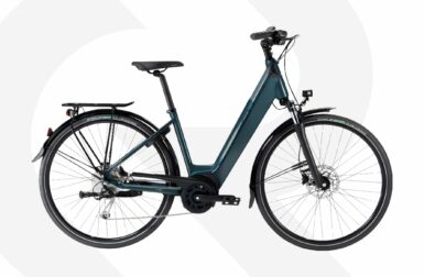 Moteur Bosch et grosse autonomie : ce vélo électrique urbain Peugeot voit son prix chuter de 1 000 € chez Alltricks