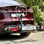 Norauto e-Fit 300, porte-vélos électrique compact fixé sur un attelage