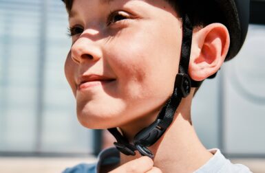 Casques vélo : plus de sécurité et de simplicité avec la boucle magnétique Fidlock Cointrap