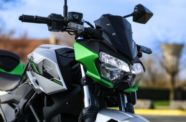 Electrique ou thermique : Kawasaki imagine une plateforme unique pour ses motos