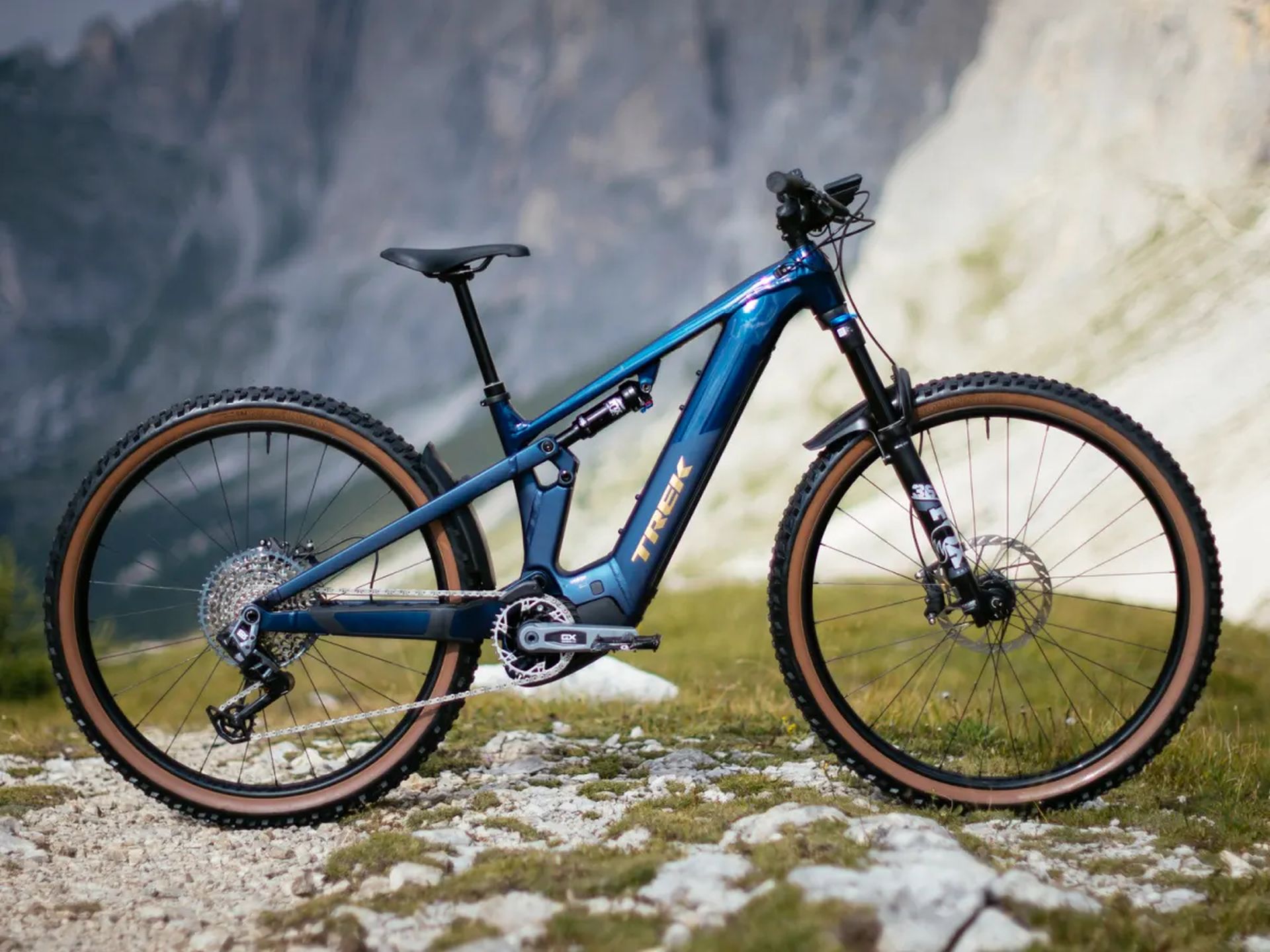 Trek Powerfly FS+ VTTAE 2025