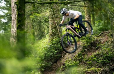 Avec ce nouveau VTT électrique, Moustache change le GAME !