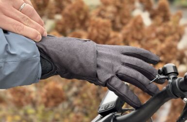 Test gants Decathlon Btwin 940 : des gants vélo astucieux pour affronter l’hiver urbain