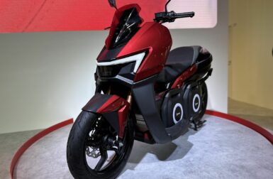 Silence GT-SX : le maxi-scooter électrique à batteries amovibles se dévoile à EICMA