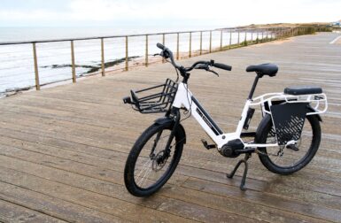 Test Nakamura E-Crosscity+ : un vélo cargo électrique polyvalent signé Intersport