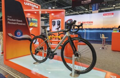 CES 2025 : moins de 11 kg pour ce vélo électrique à batterie solide