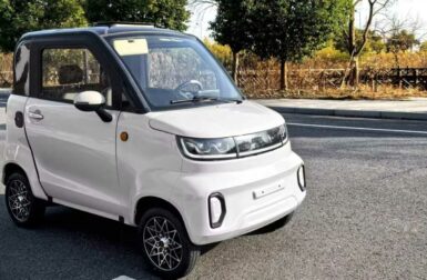 Niu attaque la Citroën AMI avec cette petite voiture électrique accessible à tous