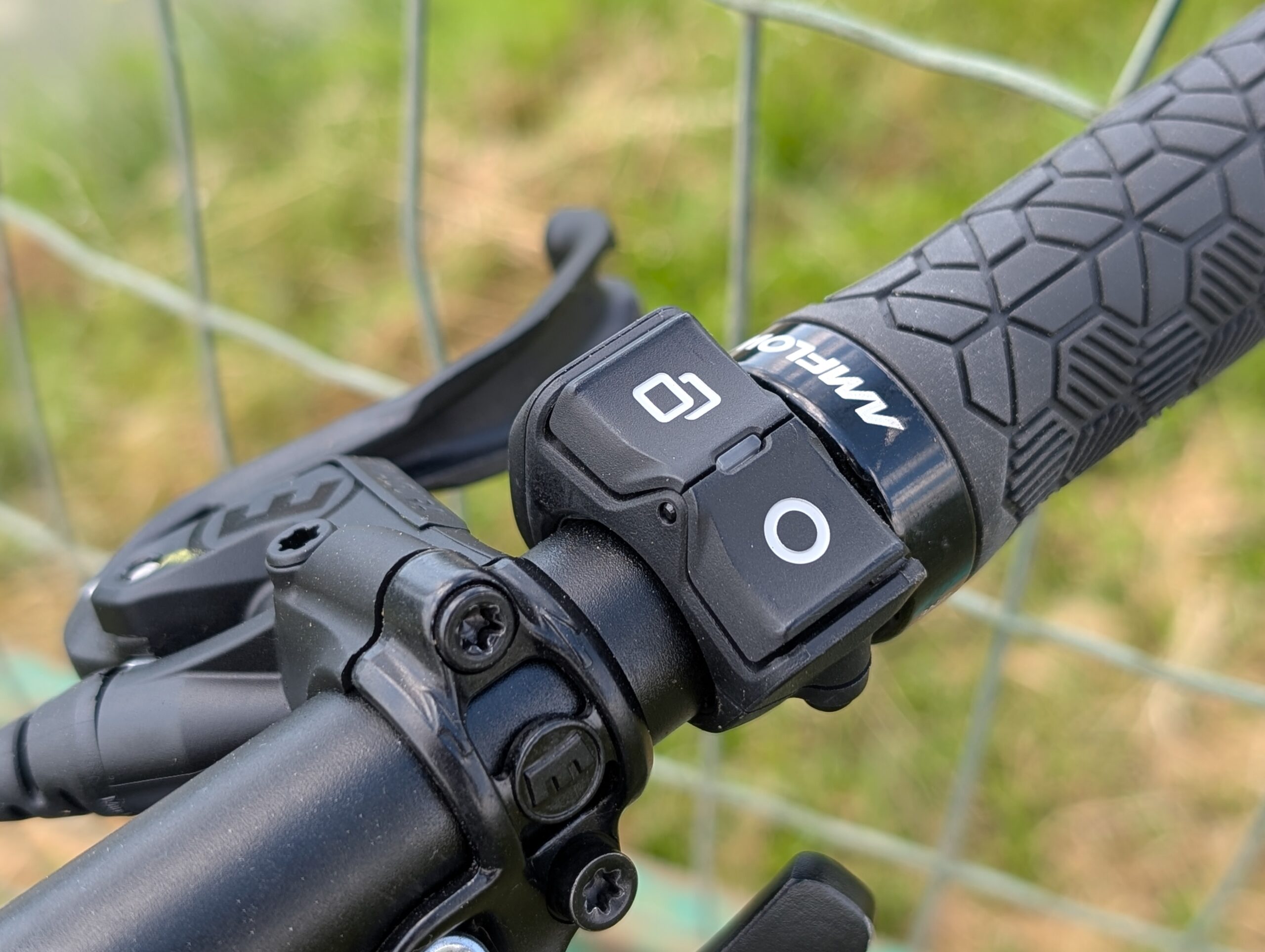 Test Amflow PL Carbon Le VTT lectrique DJI Avec Moteur Avinox test-amflow-pl-carbon-le-vtt-lectrique-dji-avec-moteur-avinox