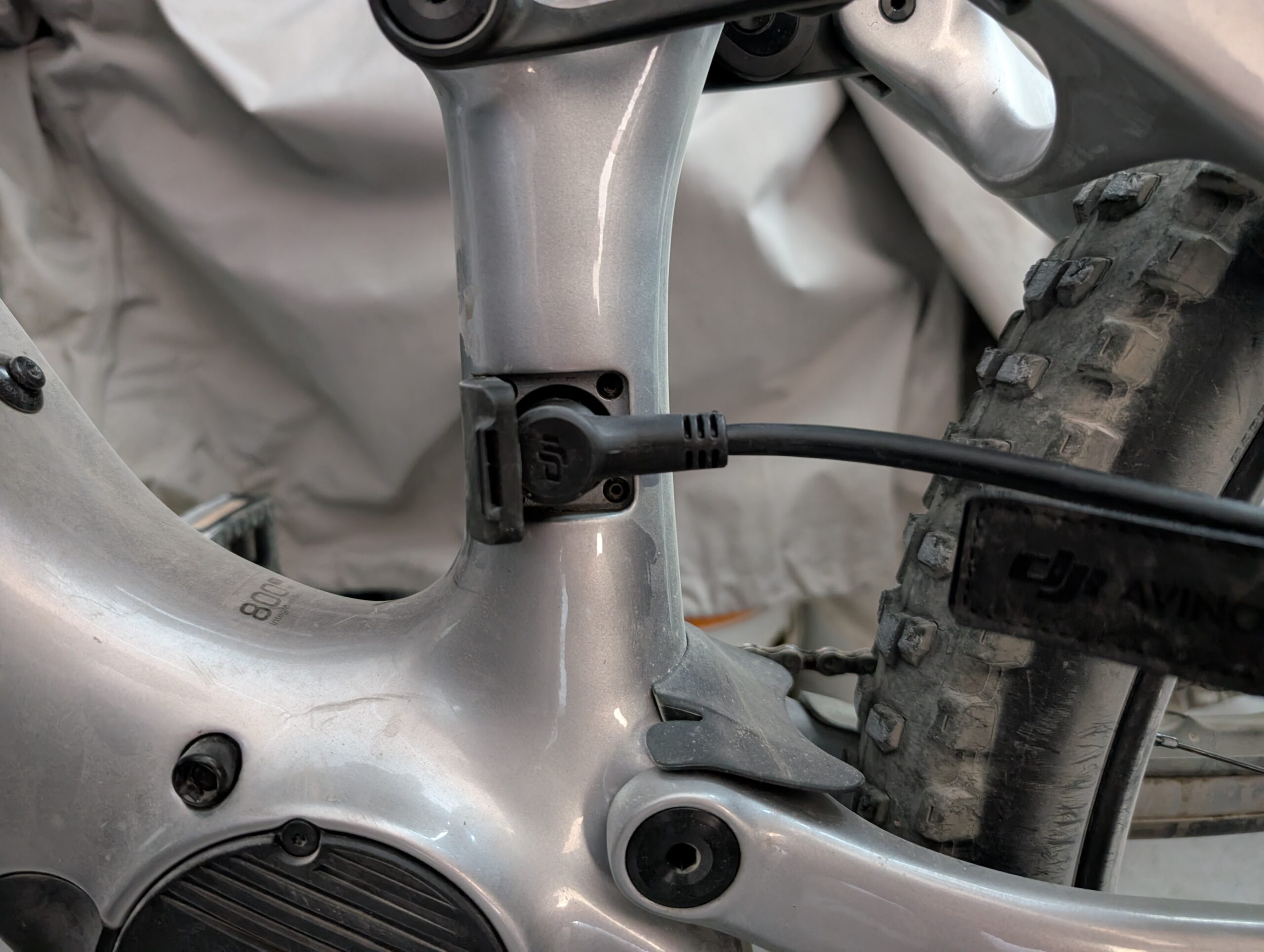 Test Amflow PL Carbon Le VTT lectrique DJI Avec Moteur Avinox test-amflow-pl-carbon-le-vtt-lectrique-dji-avec-moteur-avinox