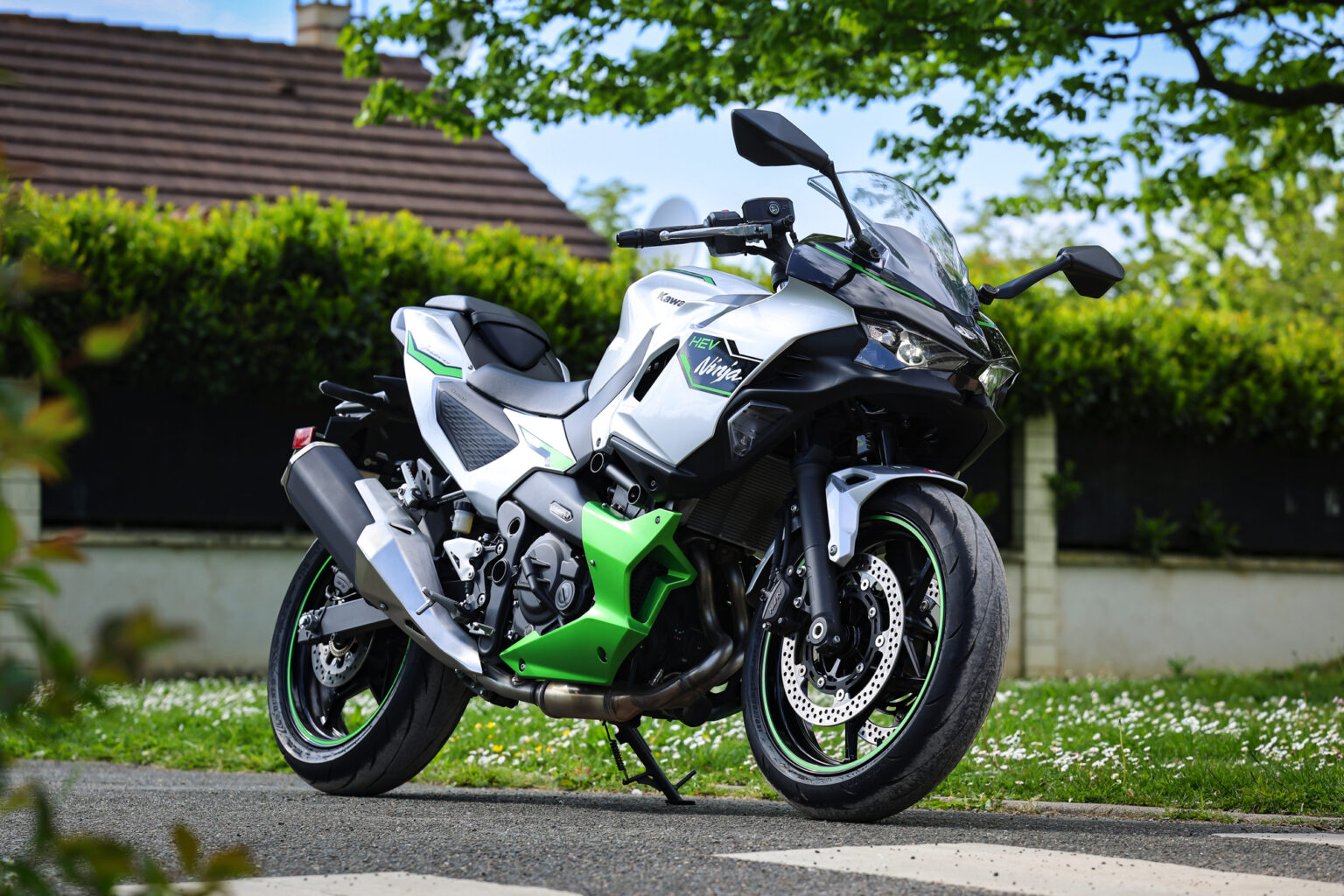 Kawasaki Ninja 7 Hybrid