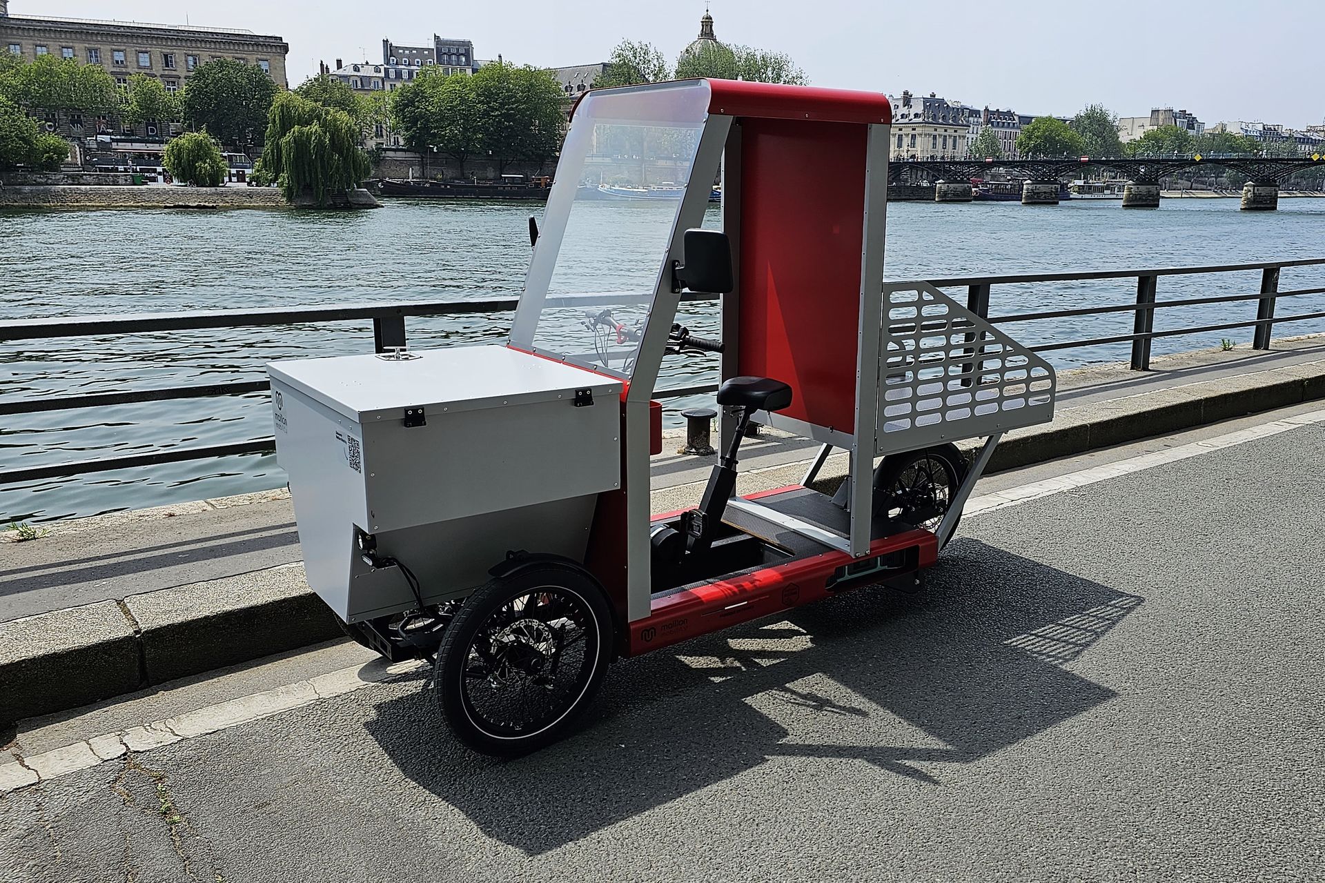 Maillon Mobility véhicule intermédiaire Paris
