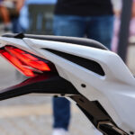 Design de la moto électrique 125
