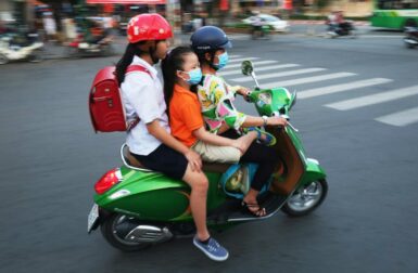 Fin des deux-roues thermiques : pourquoi Hanoï fait (déjà) machine arrière ?