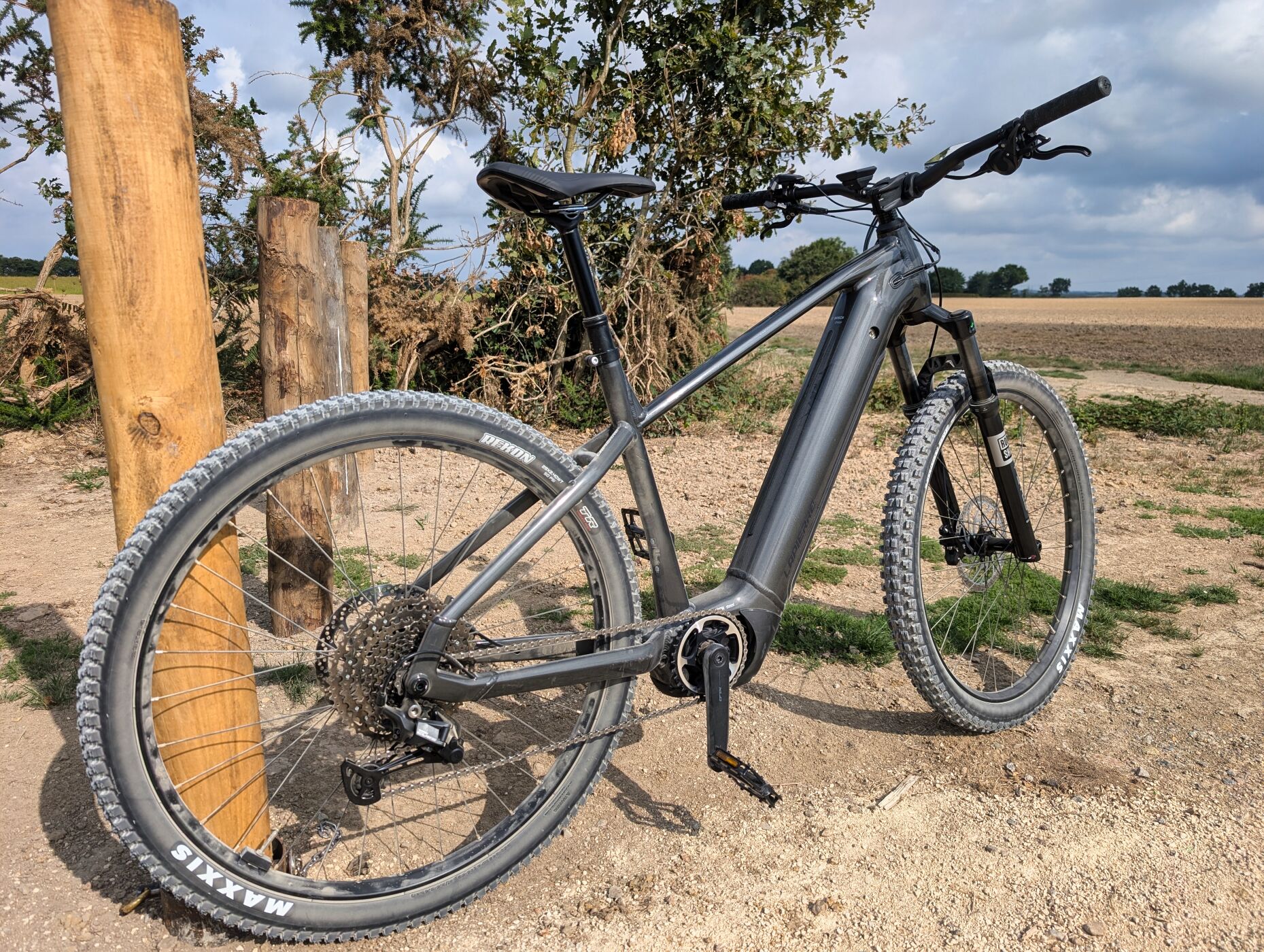 Lapierre Overvolt HT 8.8 High 2025 en pleine sortie © Valentin Lebrun / Cleanrider