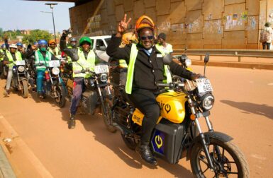 En Afrique, les motos-taxis électriques font leur révolution silencieuse