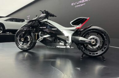 Salon de Tokyo 2025 : avec l’Outlier Concept, Honda bouleverse les codes de la moto électrique
