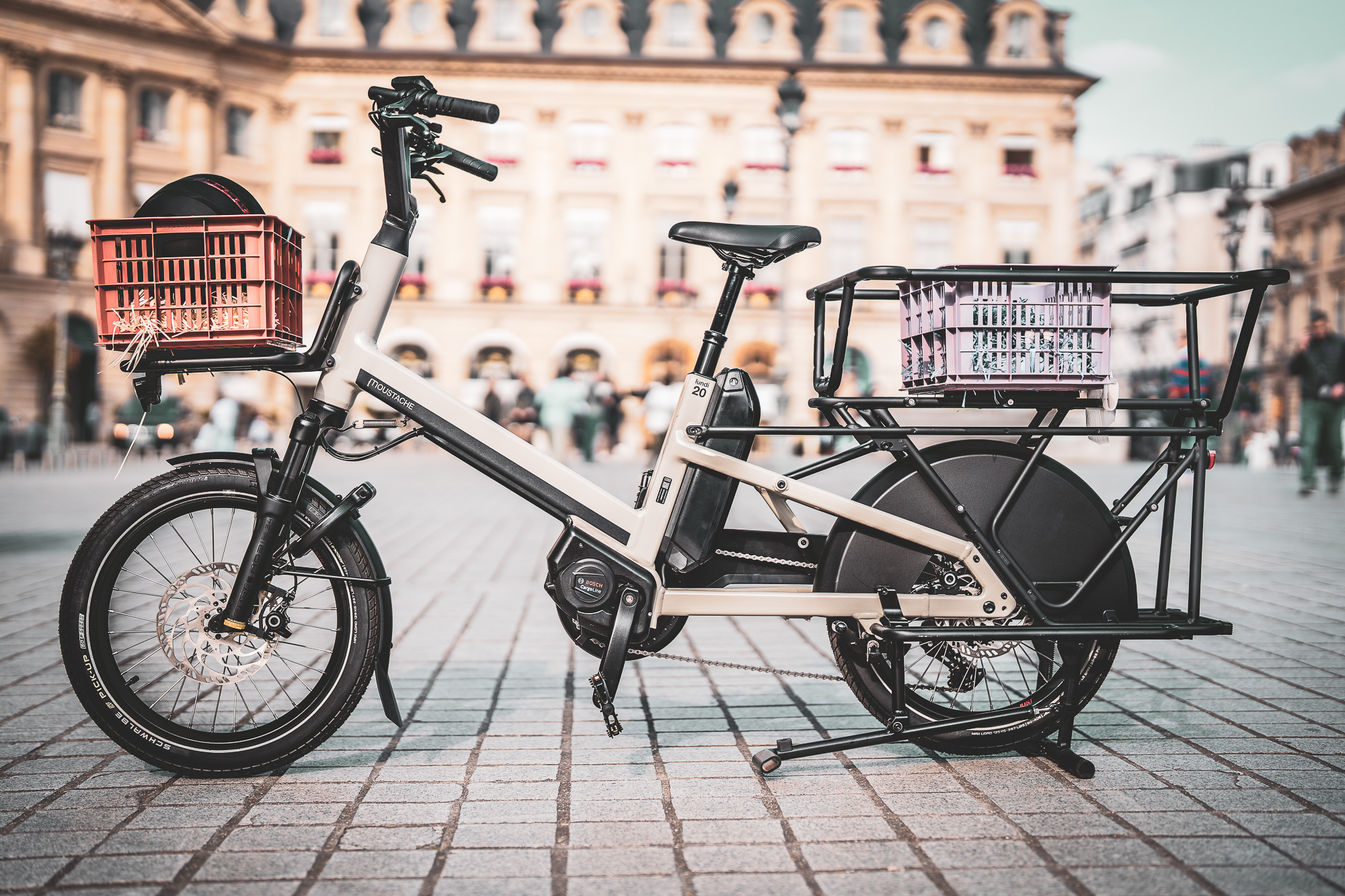 Évolution de la mobilité urbaine avec véhicules électriques compacts - en-velo-simone.fr