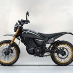 Flying Flea S6, scrambler électrique Royal Enfield 125 sur le stand de l’EICMA 2025
