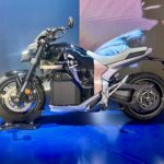 Honda WN7 sur le stand Honda à l’EICMA 2025, première moto électrique de série de la marque