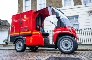 Avec sa flotte de microcars, Royal Mail électrise ses tournées