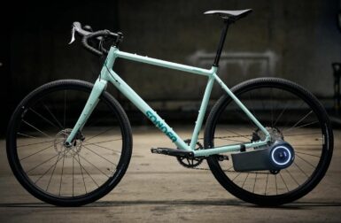Pour convertir son vélo gravel à l’électrique, cette marque fait le pari d’une solution très originale