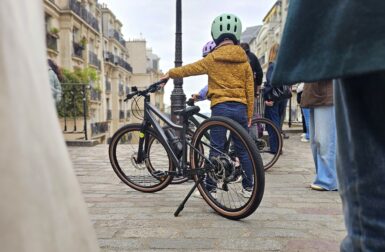 On a testé ce vélo électrique pour enfants… et il change vraiment les balades en famille