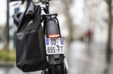 Et si on mettait des plaques aux vélos et imposait le permis aux cyclistes ?