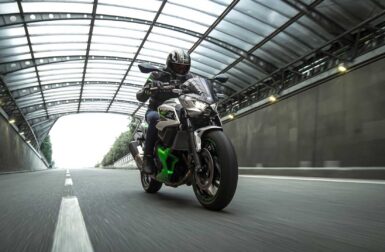 Kawasaki relance ses motos hybrides : prix cassé et grosse mise à jour !