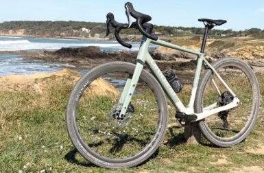 Les Français lâchent le VTT électrique : le gravel explose en 2026