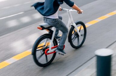 Transmission automatique, recharge en 15 minutes… le Hepha Urban X réinvente le vélo électrique