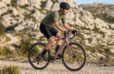 Nouveau gravel électrique Decathlon : ce Van Rysel gagne en puissance sans coûter plus cher