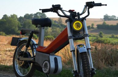 Alors que le Peugeot 103 électrique se fait attendre, ce jeune Français relance la mob en version électrique