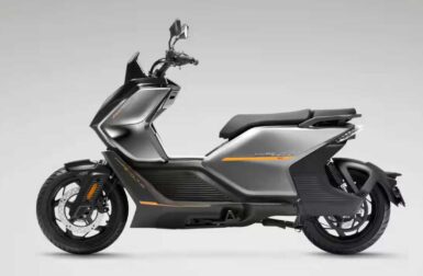 180 km d&rsquo;autonomie, caméra de recul, ABS… Keeway lance un maxi-scooter électrique qui défie le BMW CE 04