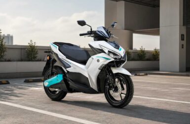 Ce scooter électrique 125 Yamaha à batteries amovibles que vous ne verrez (sans doute) jamais en Europe