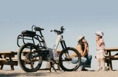 Also TM-B : le vélo électrique à 4 500 $ de la galaxie Rivian prend la route