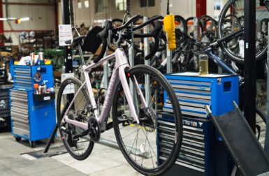 Decathlon lance le leasing de vélos d’occasion à moitié prix