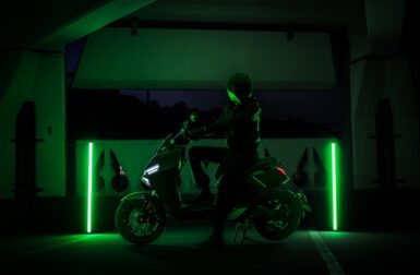 NIU FQiX x Razer : ce scooter électrique gaming promet 110 km d’autonomie