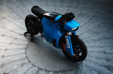 Après LiveWire, cet ingénieur tente un nouveau pari avec une moto électrique produite à seulement 250 exemplaires